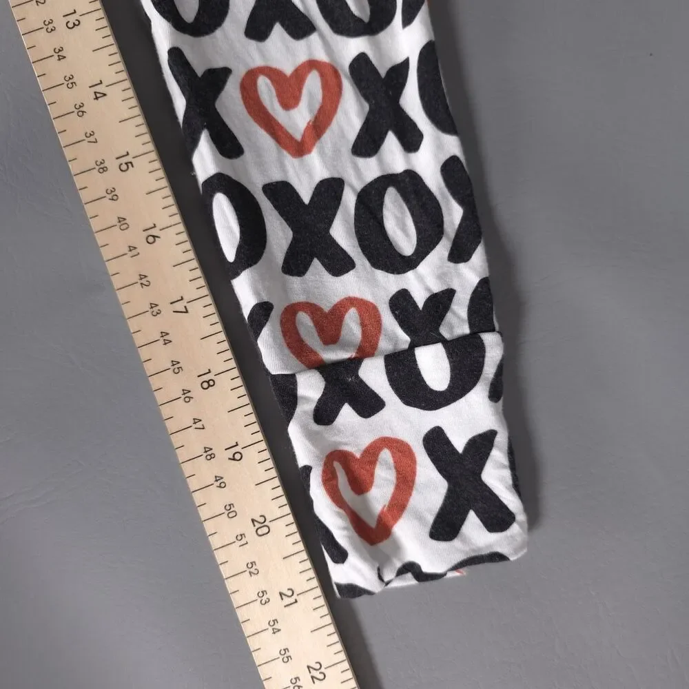 GIGI‎ AND MAX Girls Pajama Size 8Y Set XOXO Heart Long Sleeve Top Pants